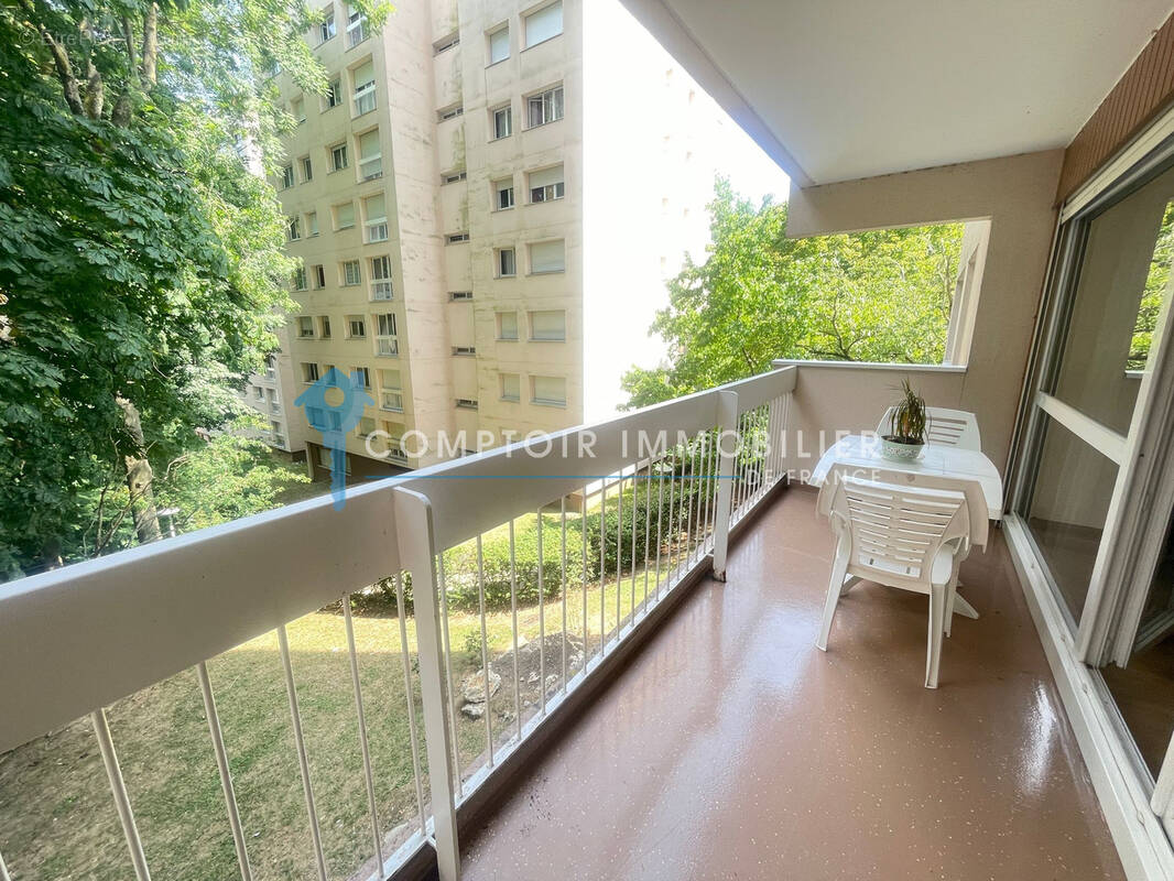 Appartement à RIS-ORANGIS