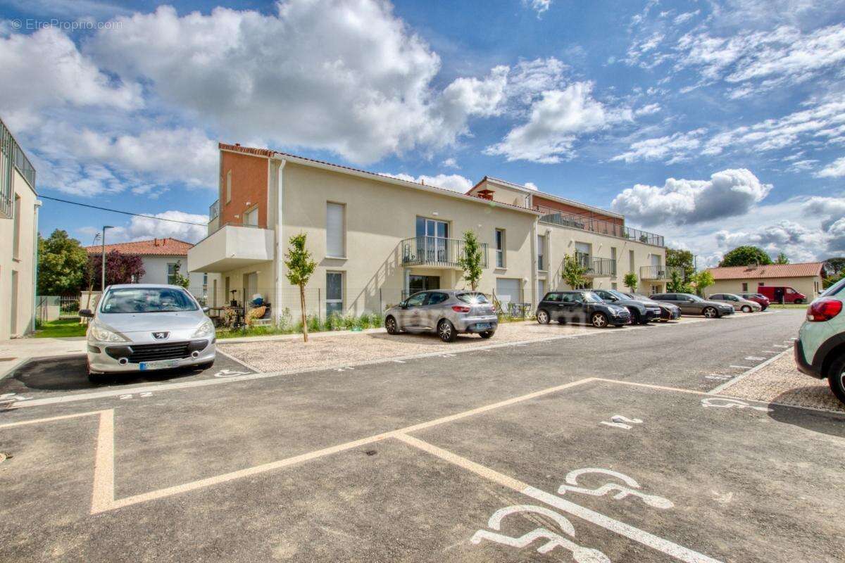 Appartement T2 en R+1 sur EAUNES (31600) - photo 14