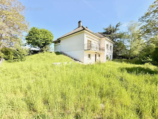 Maison à PREVESSIN-MOENS