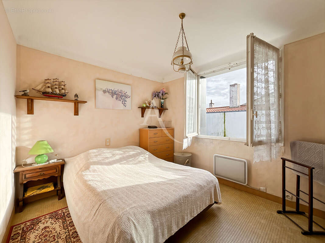 Maison T3 avec garage de 40 m² à seulement 250 mètres du Super U - photo 7