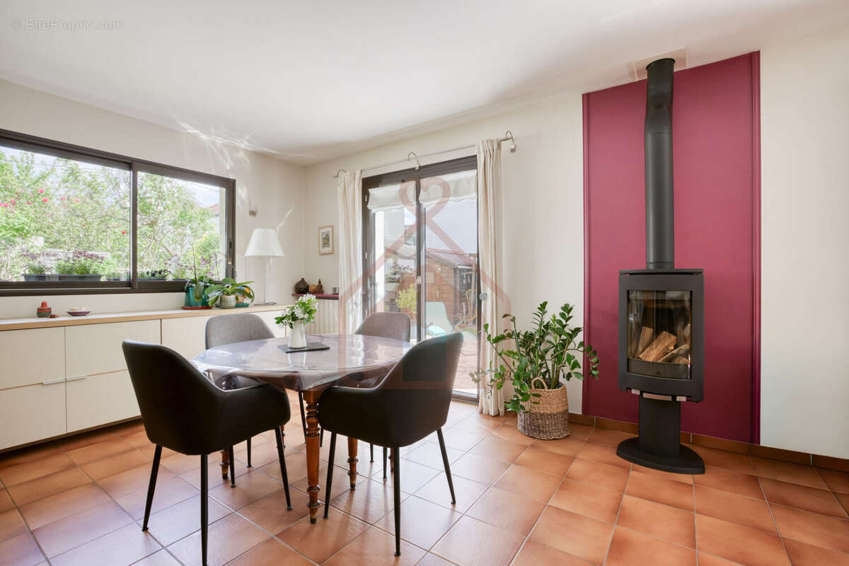 Maison à VILLEJUIF