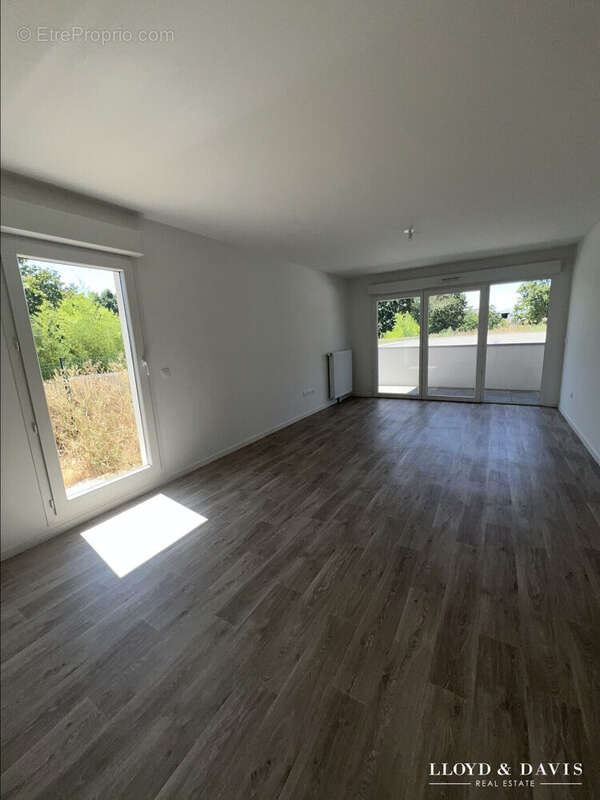 Appartement 69 m² à Poitiers  - photo 3
