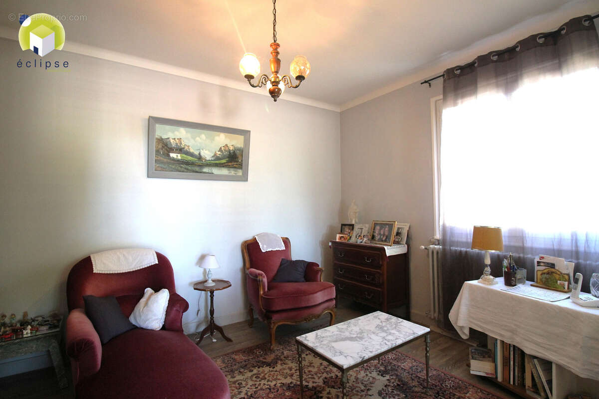 Maison à VONNAS