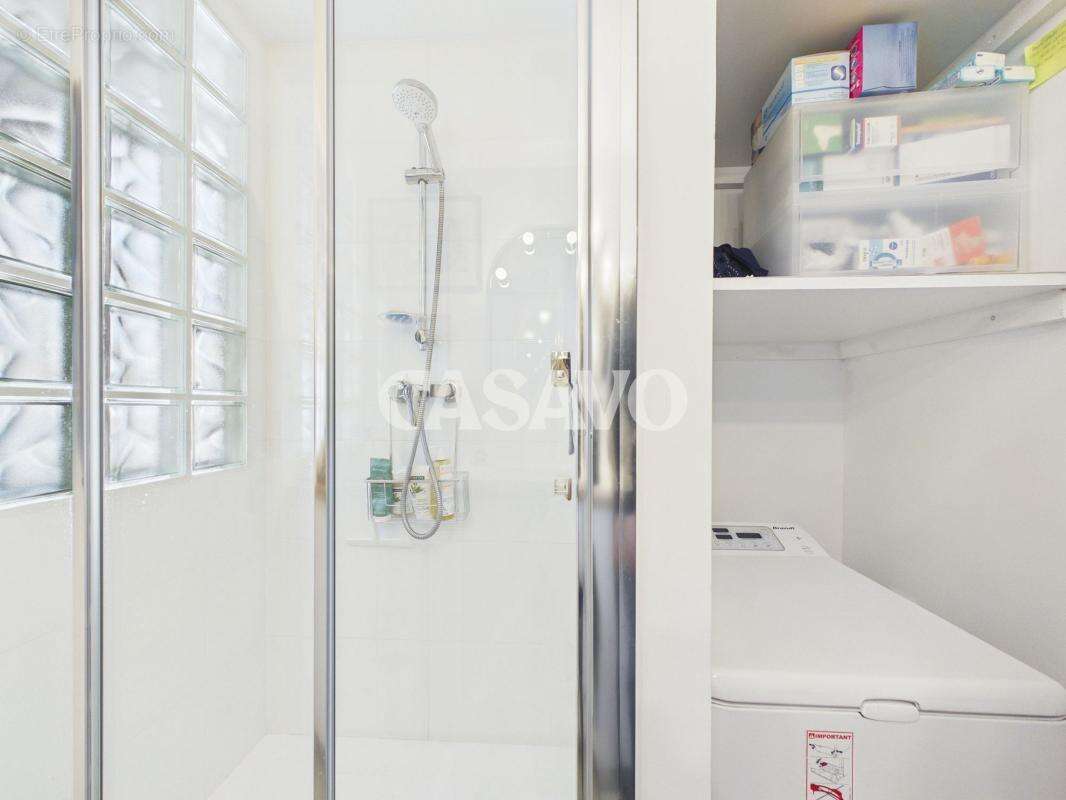 Appartement à PARIS-11E
