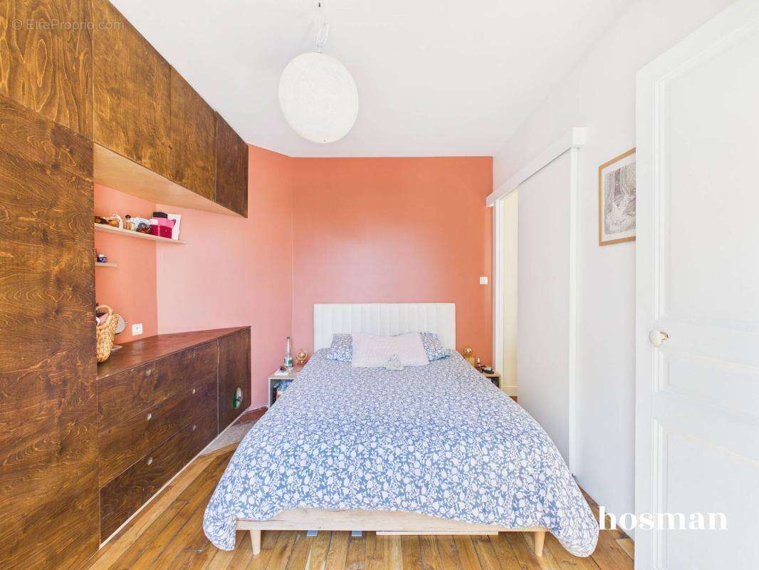Appartement à PARIS-20E