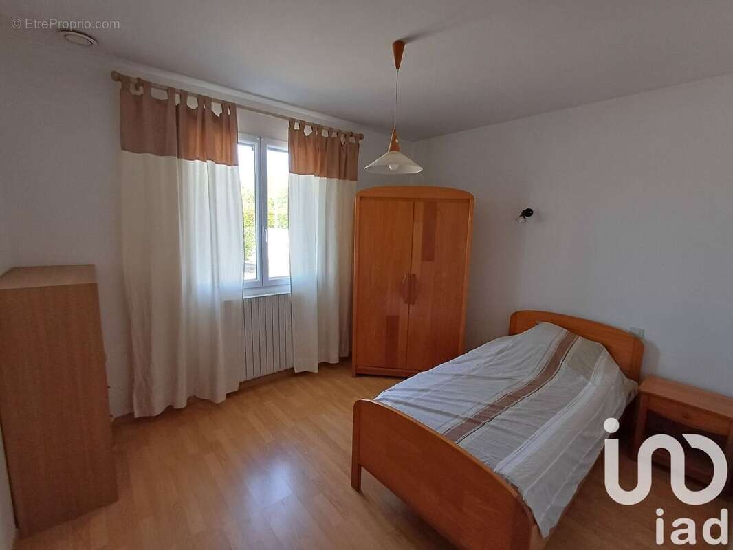 Photo 7 - Maison à MILHAC-D&#039;AUBEROCHE