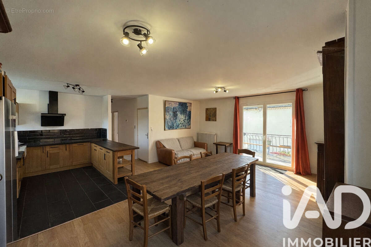 Photo 4 - Maison à BESSEGES