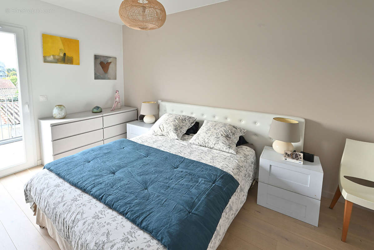 Appartement à TALENCE