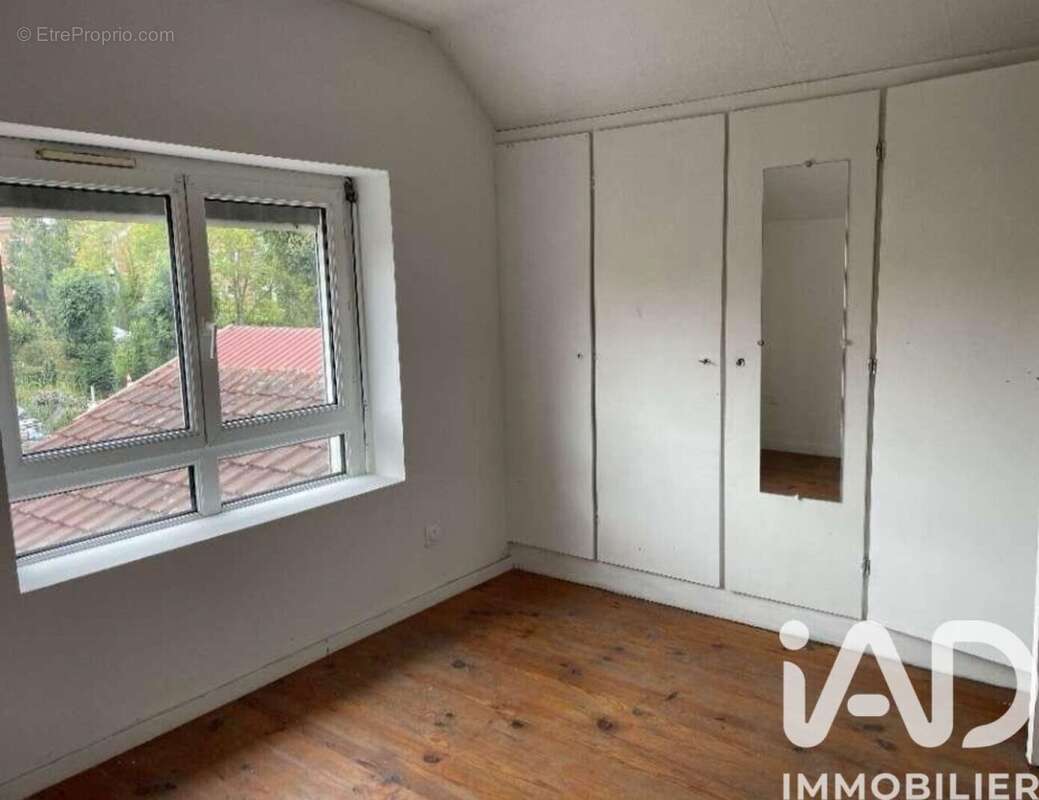 Photo 8 - Appartement à BRUAY-LA-BUISSIERE