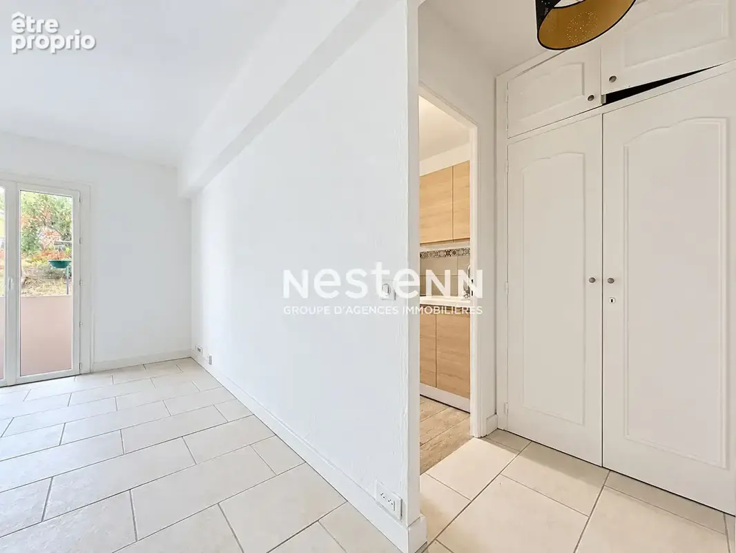 Vallauris - 2P - 45m² - Refait à neuf - Parking - Cave - Balcon - photo 3