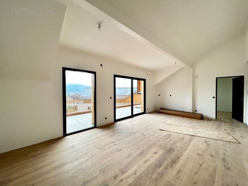 Appartement à ANNECY-LE-VIEUX
