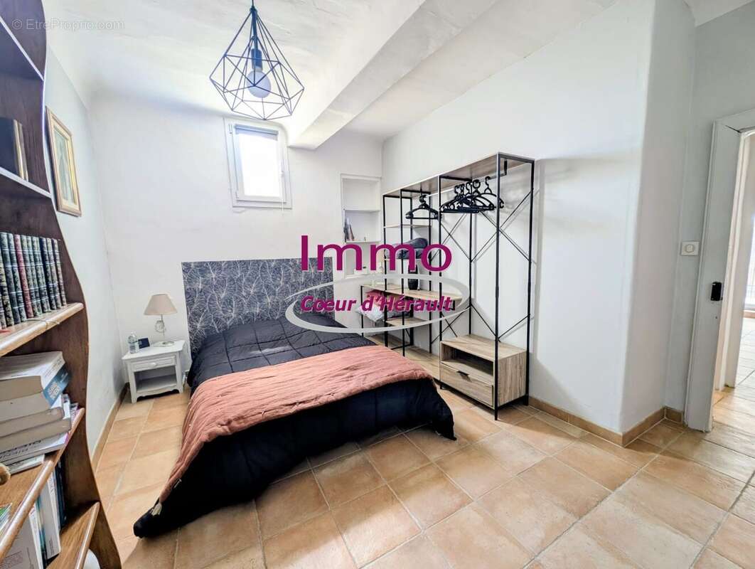 Maison à NEBIAN