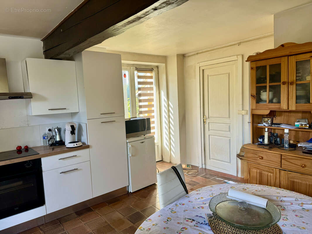 Maison à HOUDAN