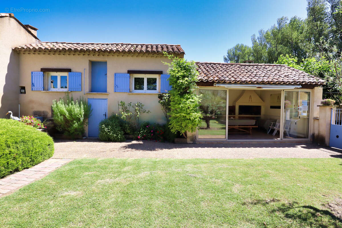 Maison à ALTHEN-DES-PALUDS