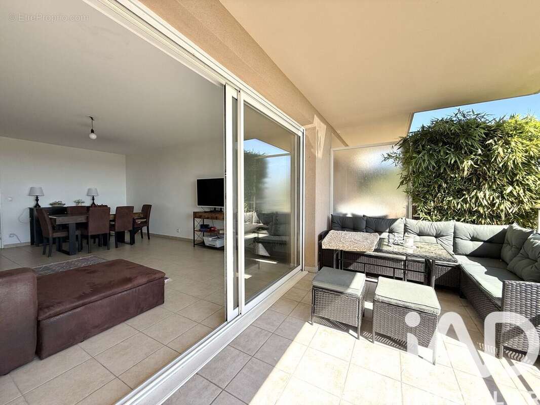 Appartement 69 m² à Saint-Laurent-Du-Var  - photo 7