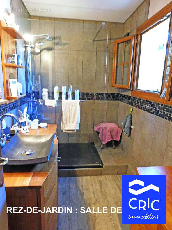 Maison 6 pièces 140 m² à vendre à Cauville-Sur-Mer (76930) - photo 6