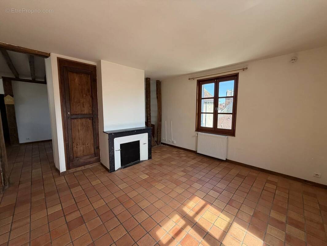 Appartement à AUXERRE