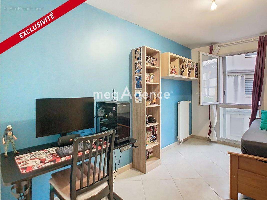 Appartement à ATHIS-MONS