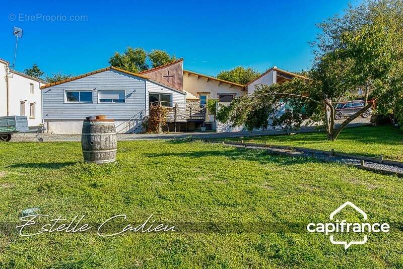 Maison à ROCHETREJOUX