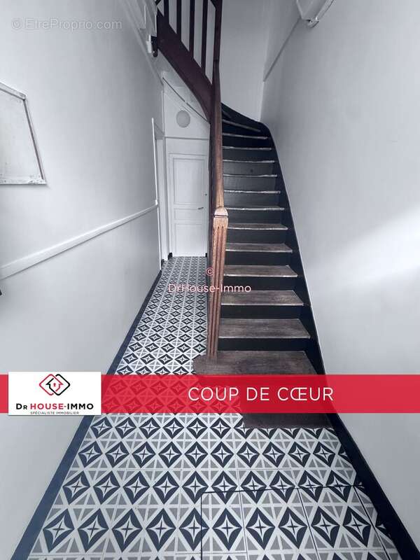 Appartement à NANTERRE
