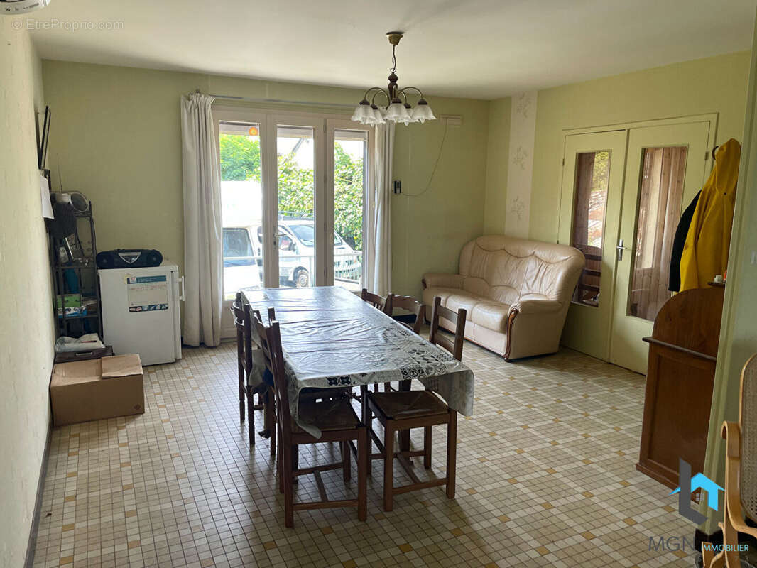 Maison à Marboué - photo 2