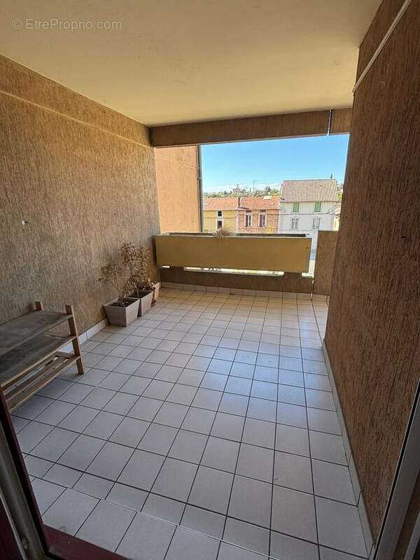 Appartement à BOURG-DE-PEAGE