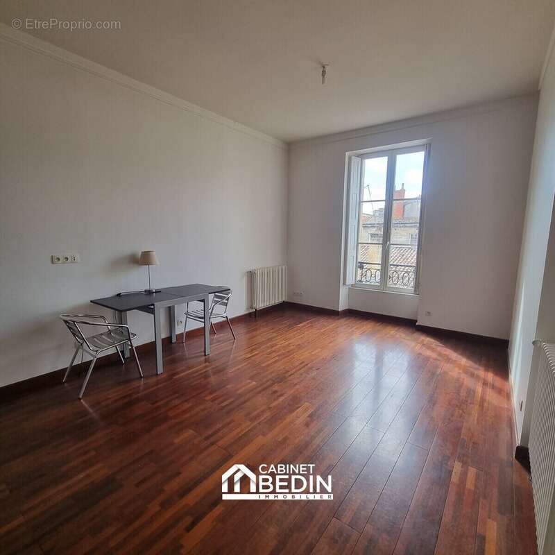 Appartement à BORDEAUX