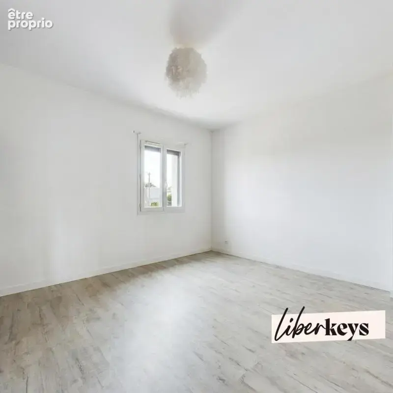 Maison familiale 223 m² avec jardin, terrasses et garage – Villemomble - photo 10