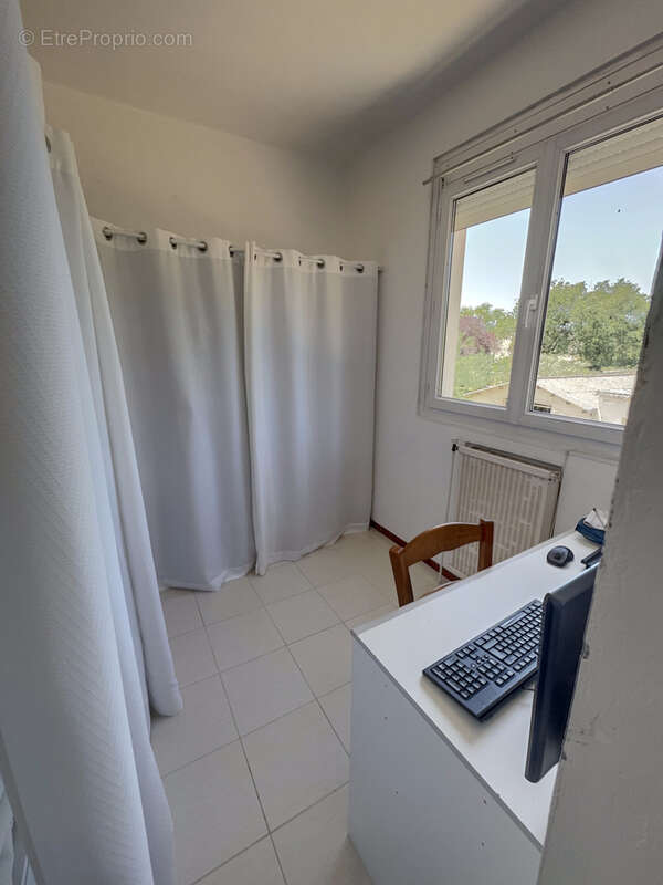 Ensemble immobilier avec maison et local d'activité   Axe stratégique Castres / Toulouse - photo 16