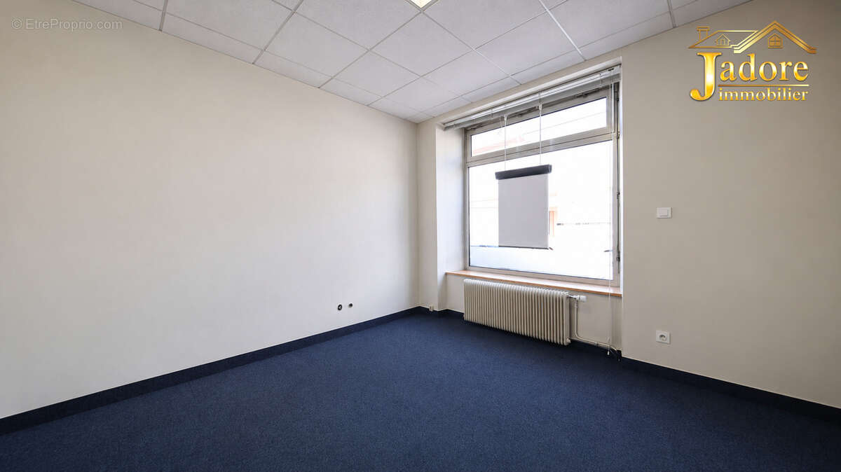 immeuble + local commercial - photo 15