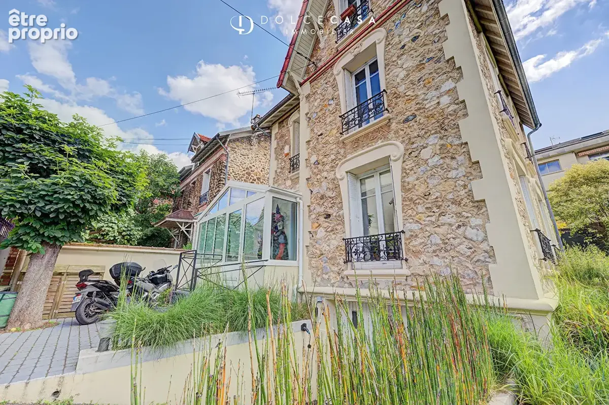 Maison à LE PERREUX-SUR-MARNE