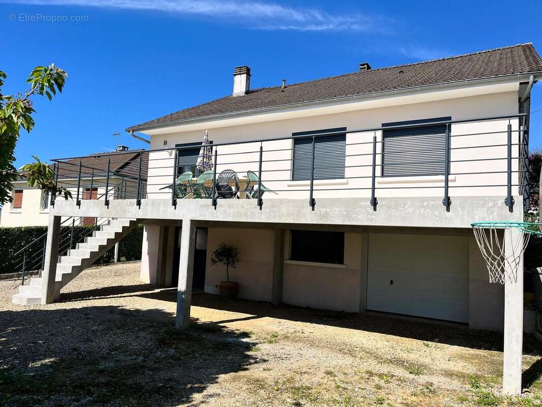 Maison à RILHAC-RANCON