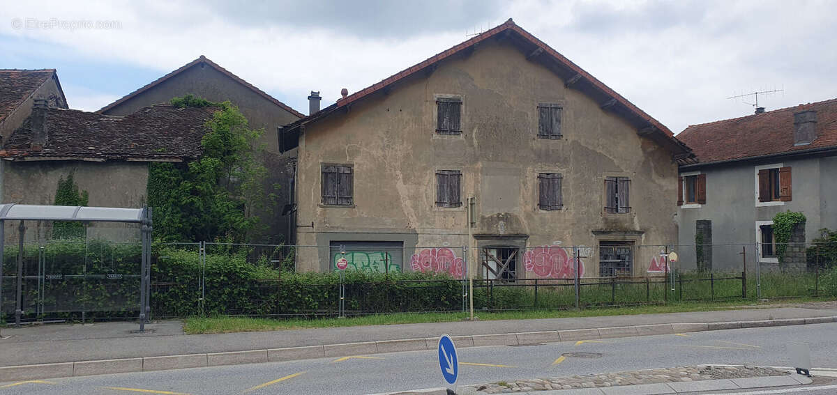 Maison à BRENTHONNE
