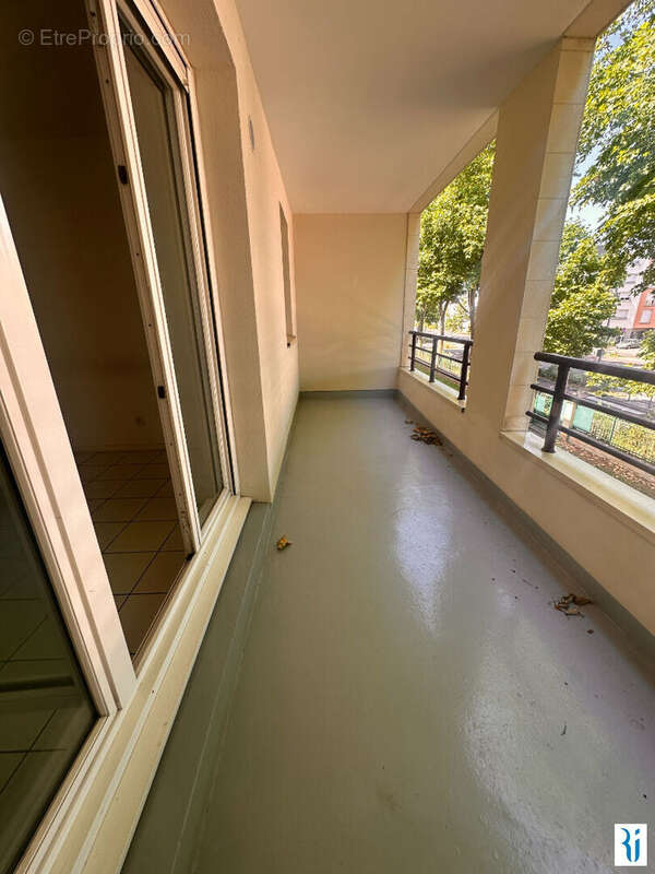 Appartement  3 pièces - rouen secteur saint clement - photo 3