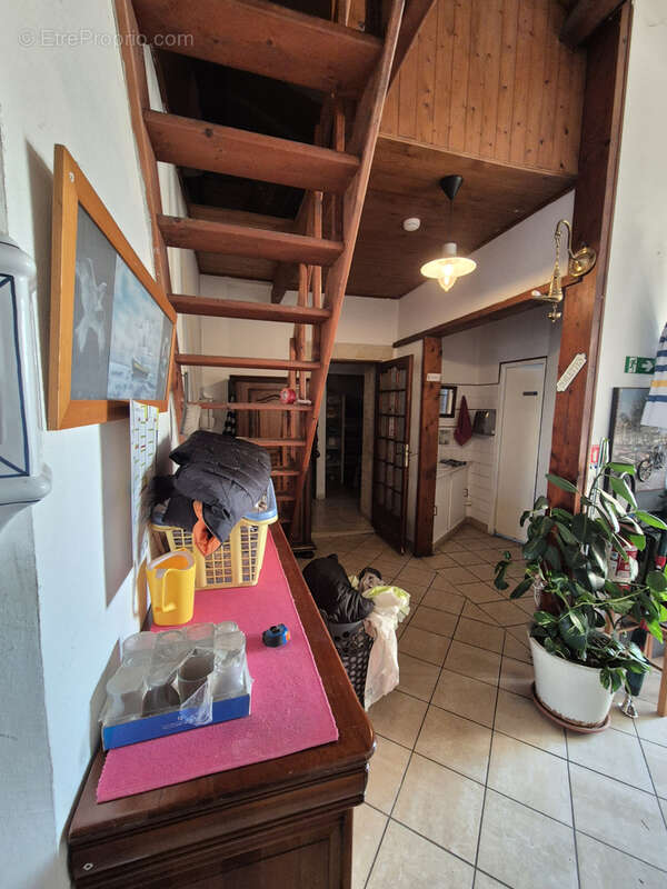 Commerce à ROCHEFORT