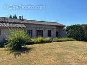 Maison à SAINT-JEAN-SUR-VEYLE