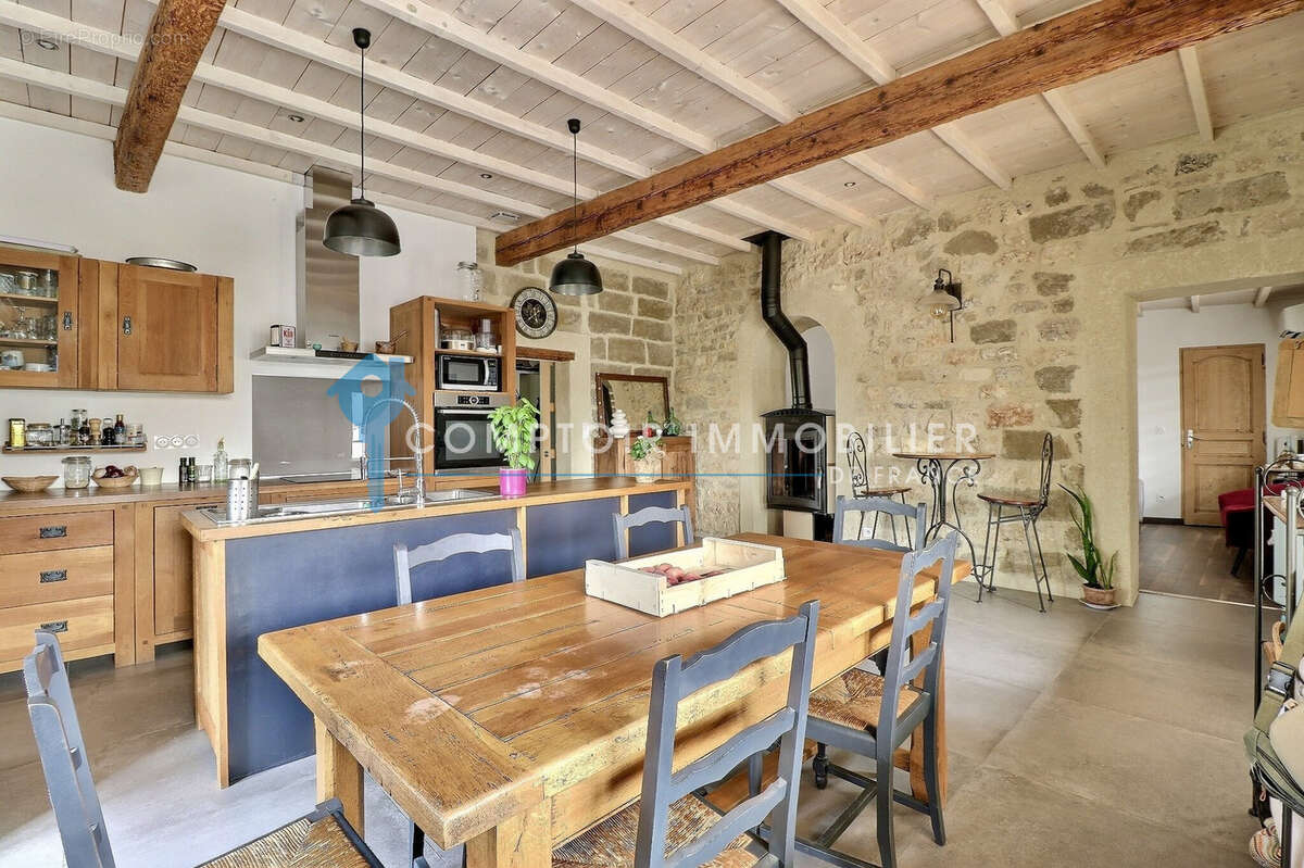 Maison à ARPAILLARGUES-ET-AUREILLAC