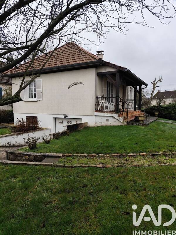 Photo 1 - Maison à LECHELLE