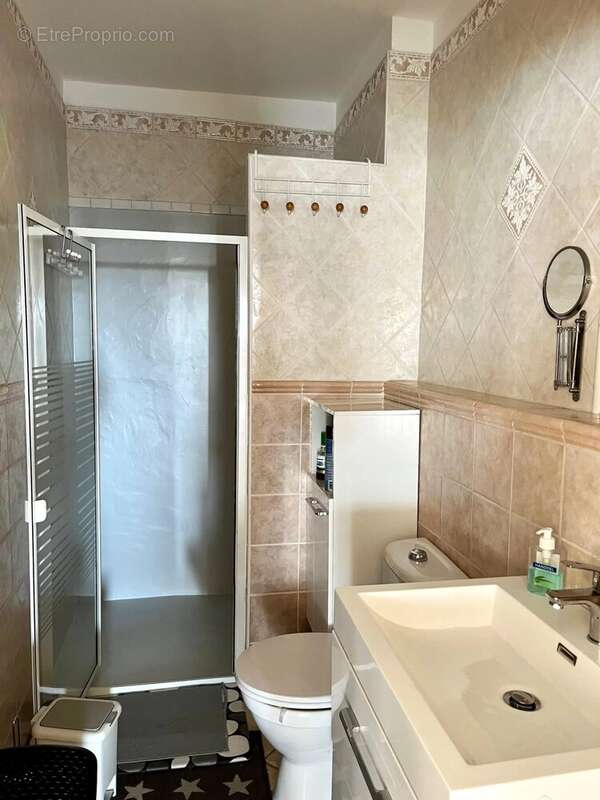 Maison à SOLLIES-TOUCAS