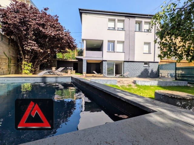 Maison à JARVILLE-LA-MALGRANGE