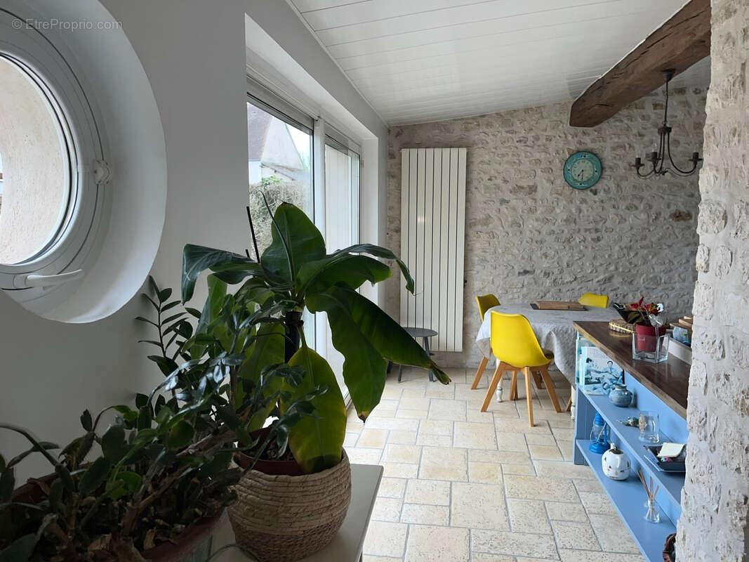 Maison à VILLIERS-EN-DESOEUVRE