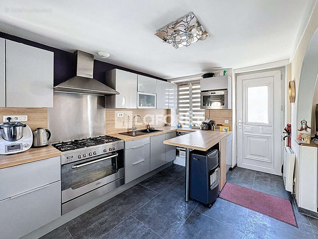 Maison à CHAUMONTEL