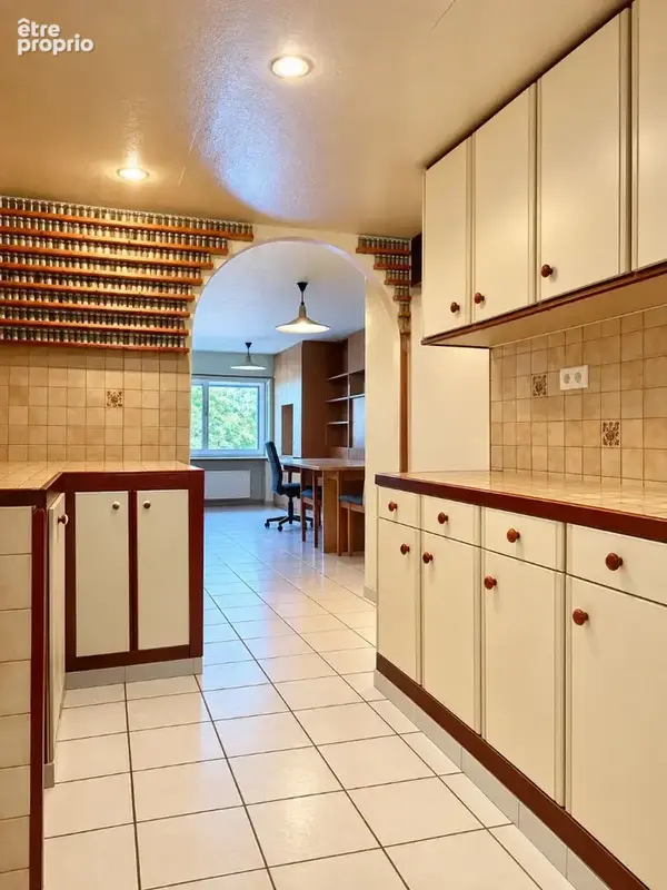 Les forges - maison à rafraichir- env 67 m2 -  avec grande terrasse et garage - photo 2