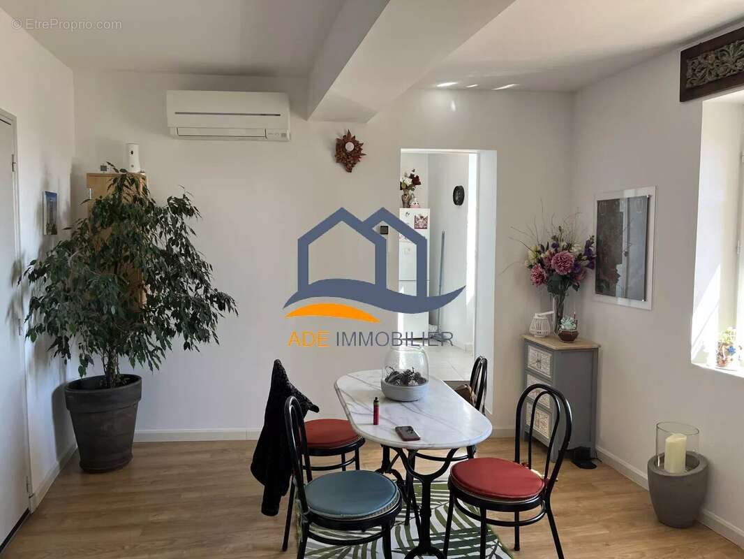 Appartement à EGUILLES