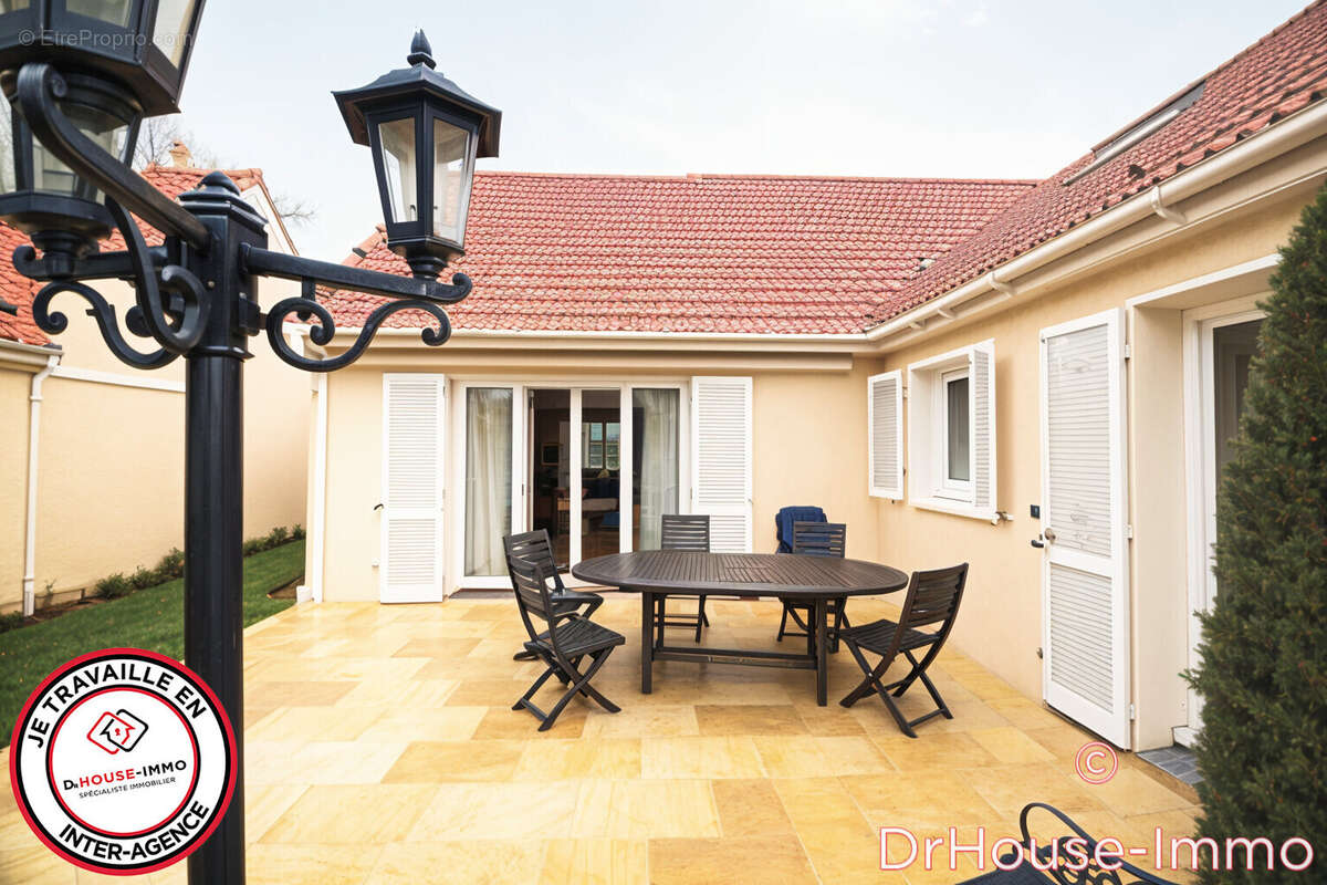 Maison à MONTIGNY-LE-BRETONNEUX