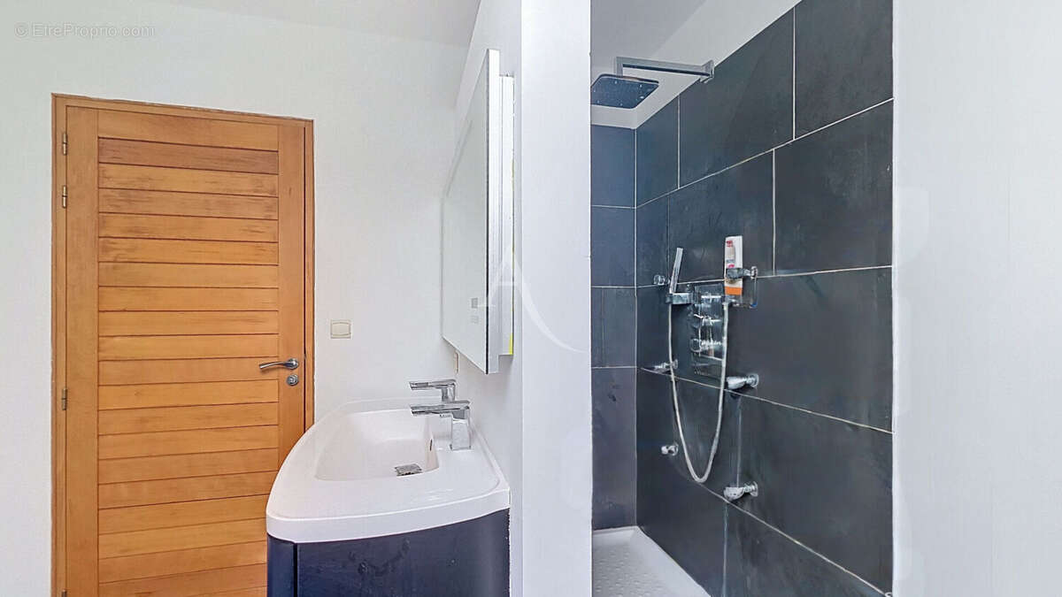 Maison à BOUCHEMAINE