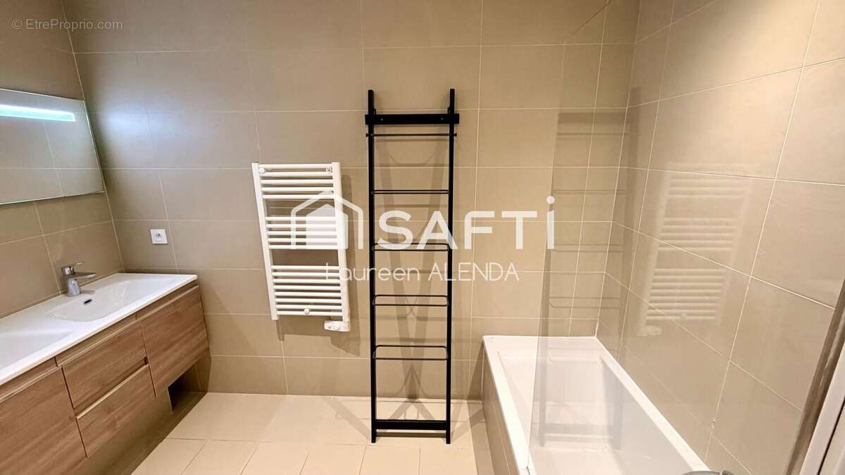 Photo 7 - Appartement à SAINT-RAPHAEL