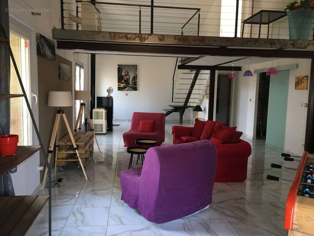 Maison à JONQUIERES