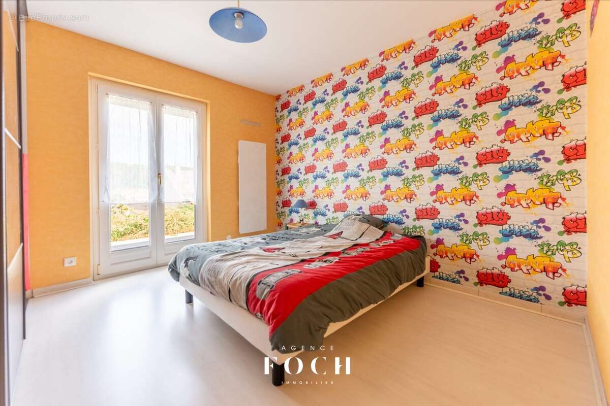 Maison 157 m² à Champigneulles  - photo 9