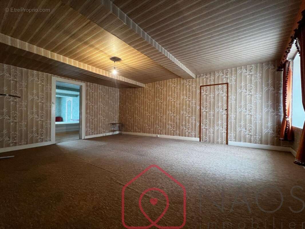 Maison à LES MAZURES